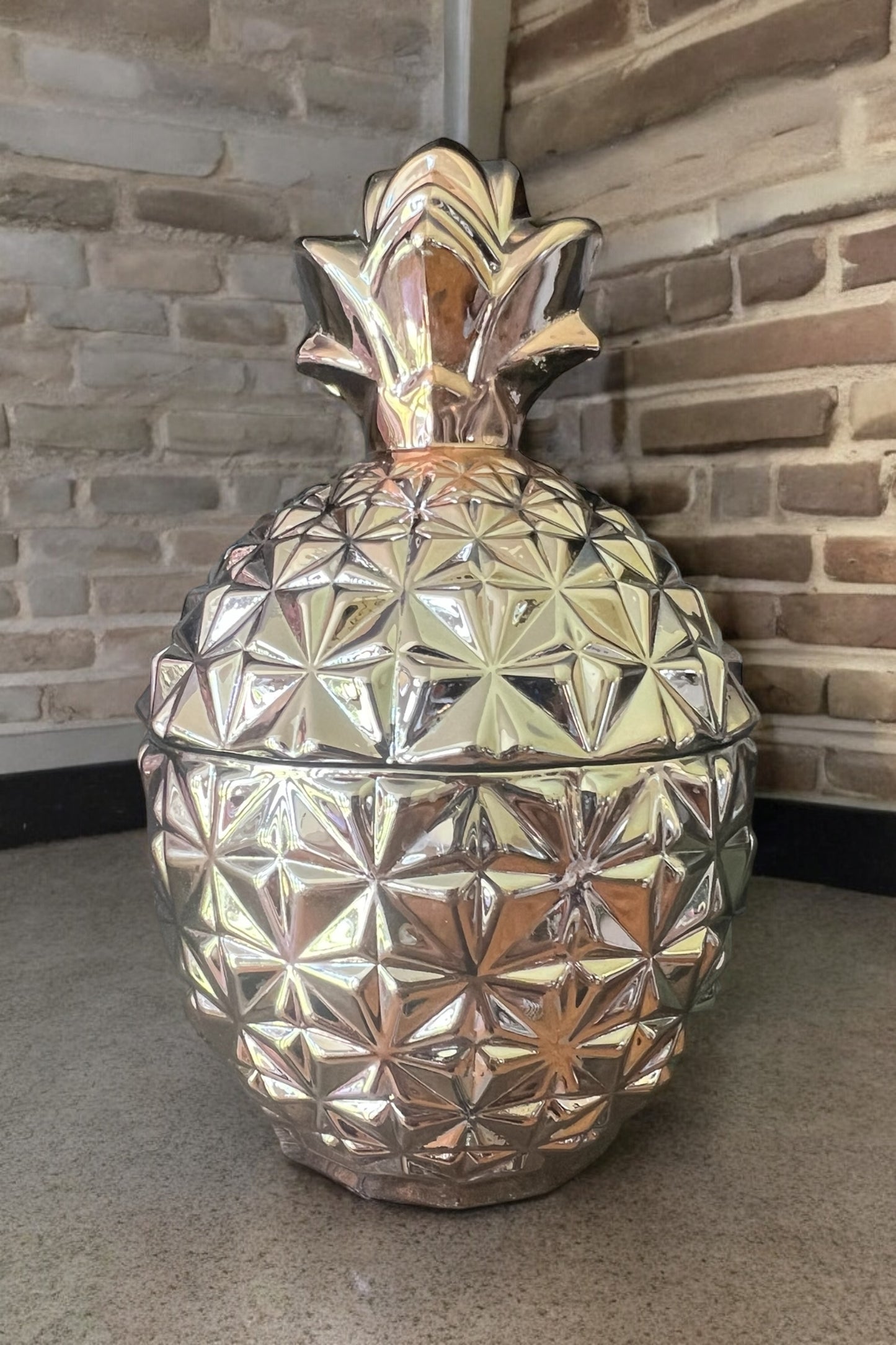 Unique Luxury Home Decor Gold Pineapple Candle Premium Quality Marigold and Melon Kitchen Entryway Decor Gift for Her