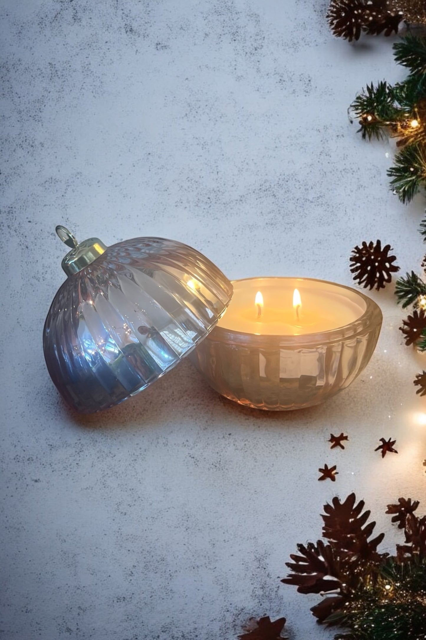 Luxe Gold Champagne Christmas Candle