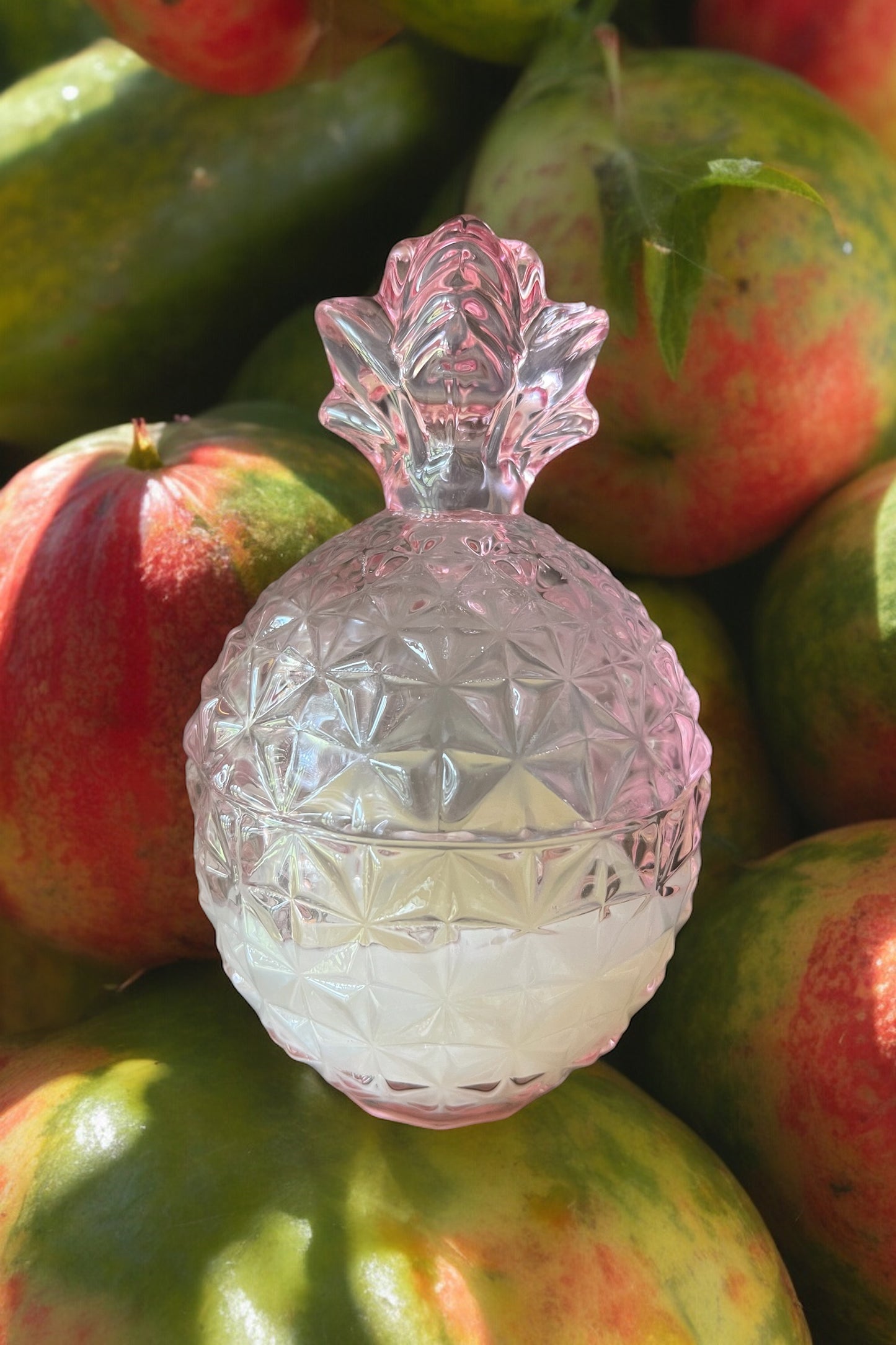 Unique Luxury Home Decor Pineapple Candle Premium Quality Sugar Watermelon Scent Pink Iridescent Home Decor Gift for Her